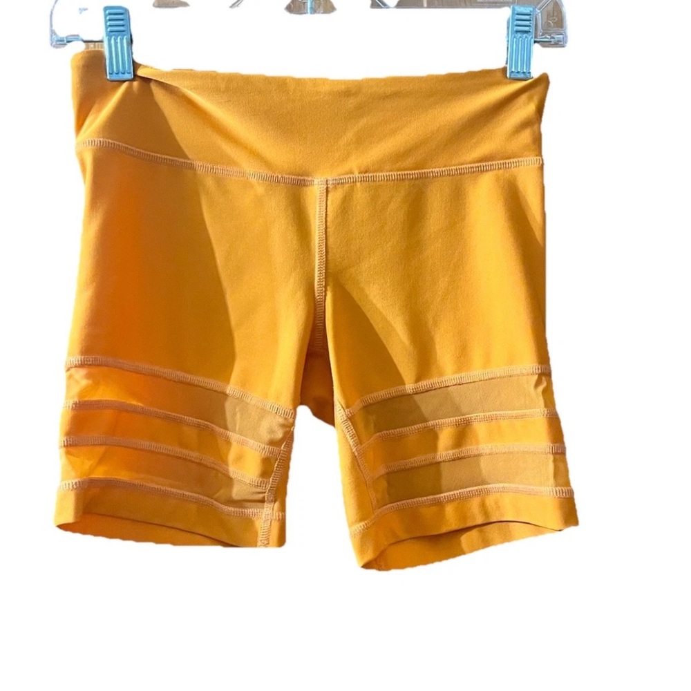Alo Yoga Shorts Womens XS High Waist Biker in Candy Orange Athletic Workout